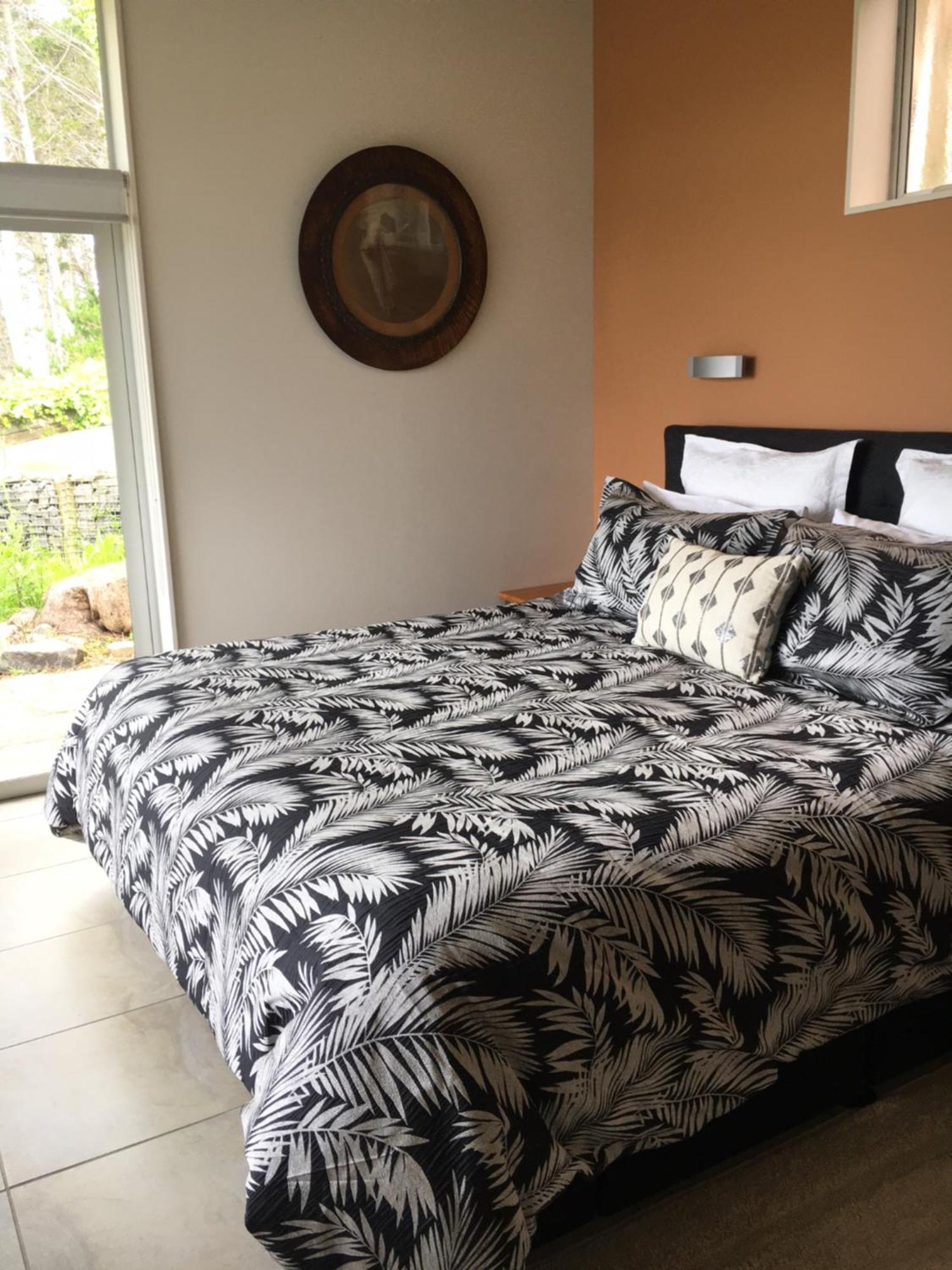 Nikau Apartments Waiheke Island Onetangi ภายนอก รูปภาพ